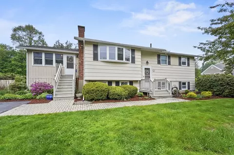 11 Huron Dr, Hudson, MA 01749