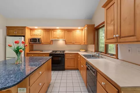 9 Flagg Rd, Acton, MA 01720 photo 14
