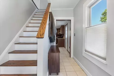 61 Como Rd, Hyde Park, MA 02136 photo 16