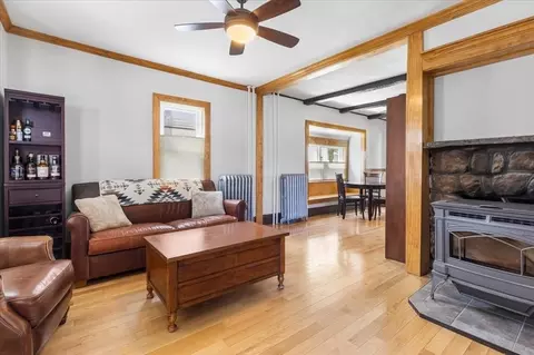 61 Como Rd, Hyde Park, MA 02136 photo 5
