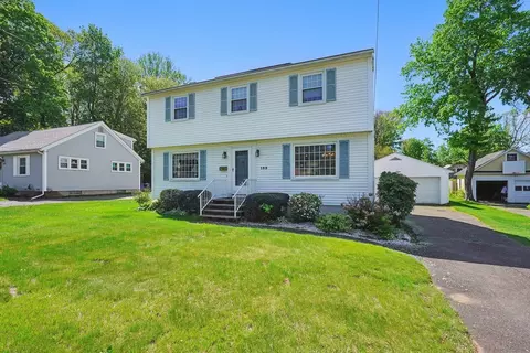 153 Maple Rd, Longmeadow, MA 01106