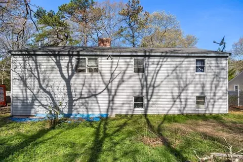 62 Monomoy Cir, Centerville, MA 02632 photo 16