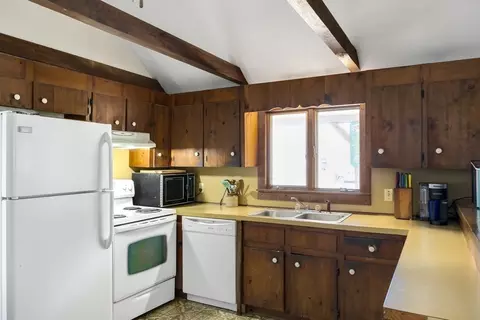 62 Monomoy Cir, Centerville, MA 02632 photo 6
