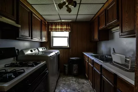 405 Warren St, Fall River, MA 02721 photo 20