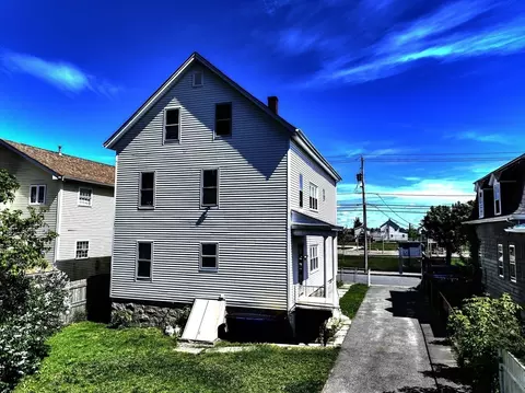 405 Warren St, Fall River, MA 02721 photo 11