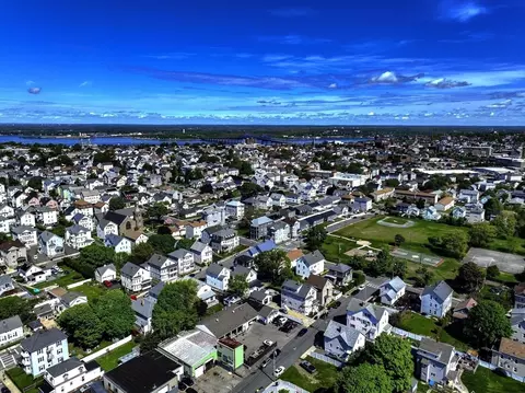 405 Warren St, Fall River, MA 02721 photo 16