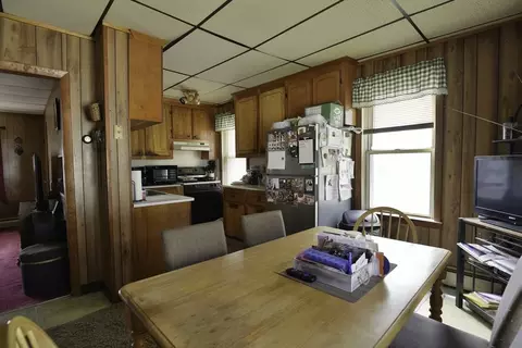 405 Warren St, Fall River, MA 02721 photo 23