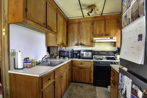 405 Warren St, Fall River, MA 02721 photo 24