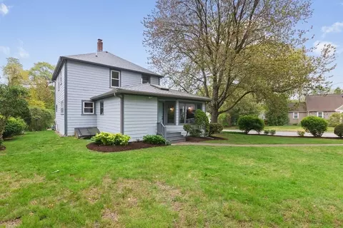 27 Locust St, Dedham, MA 02026 photo 17
