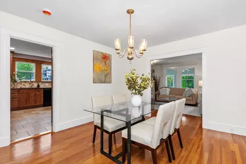 27 Locust St, Dedham, MA 02026 photo 6