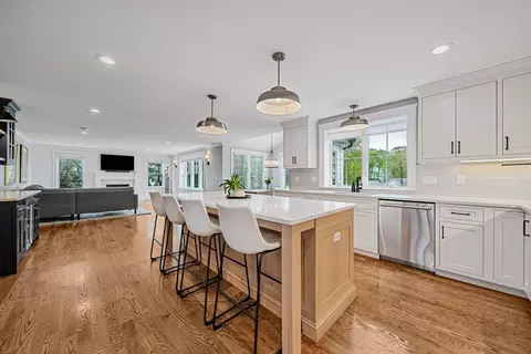 101 Tower Ave, Needham, MA 02492 photo 6