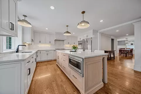 101 Tower Ave, Needham, MA 02492 photo 3