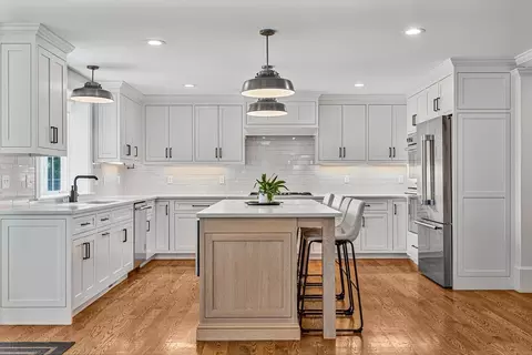 101 Tower Ave, Needham, MA 02492 photo 2