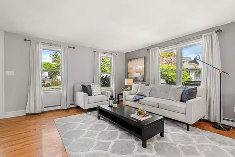 6 Marion Ave, Beverly, MA 01915 photo 4