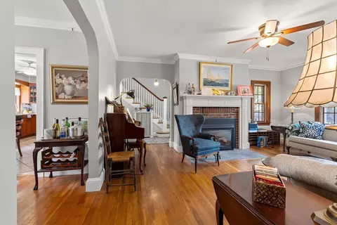 2 Cedar, Marblehead, MA 01945 photo 8
