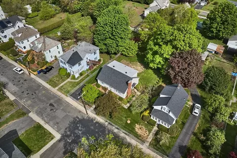 View/Area - 21 Davis St, Easthampton, MA 01027 photo 2 of 6