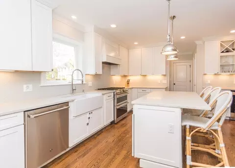 1548 Great Plain Ave, Needham, MA 02492 photo 10