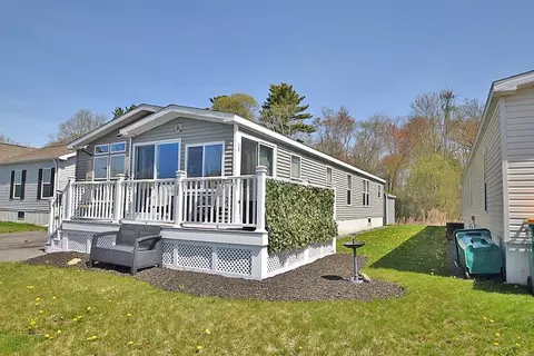 17 E J Medairos Way, West Bridgewater, MA 02379