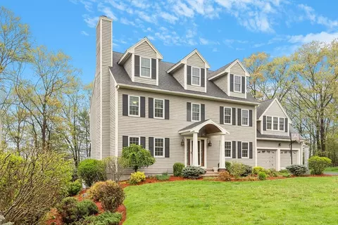 93 Towne Hill Rd, Haverhill, MA 01835