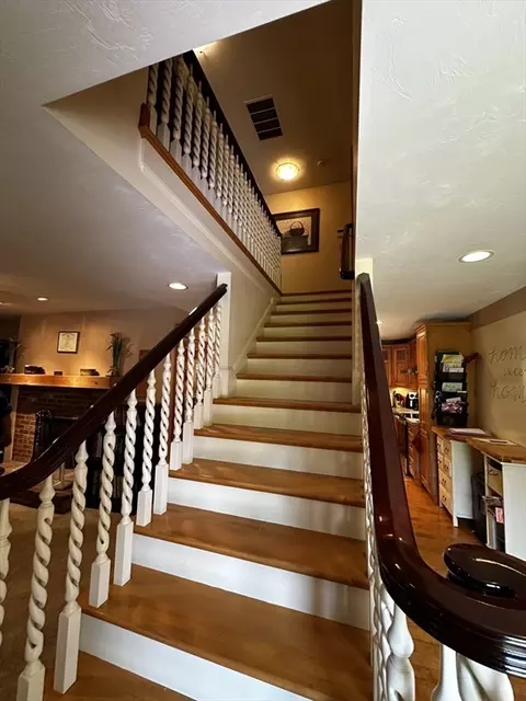 24 Manchaug Rd, Sutton, MA 01590 photo 19