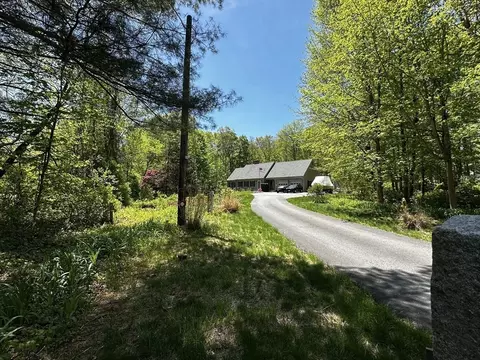 24 Manchaug Rd, Sutton, MA 01590 photo 6