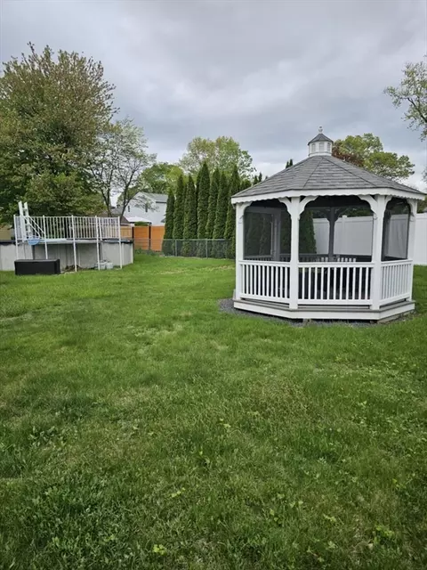 87 Gilman St, Springfield, MA 01118 photo 37