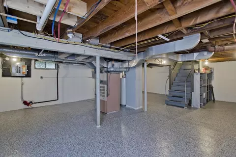 87 Gilman St, Springfield, MA 01118 photo 23