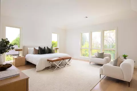 121 Jordan Rd, Brookline, MA 02446 photo 25