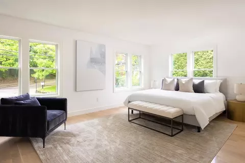 121 Jordan Rd, Brookline, MA 02446 photo 20