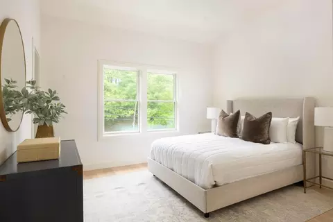 121 Jordan Rd, Brookline, MA 02446 photo 14