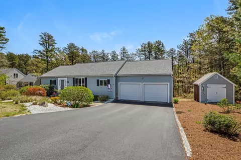 240 Surf Dr, Mashpee, MA 02649 photo 17