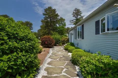 240 Surf Dr, Mashpee, MA 02649 photo 25