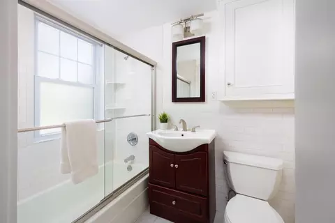 38 Garrison Rd #2, Brookline, MA 02445 photo 10