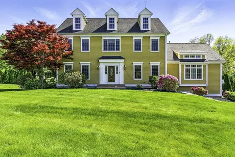 26 Waterville Ln, Shrewsbury, MA 01545
