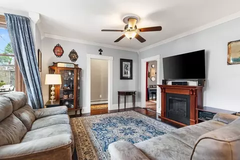 2 Warner St, Salem, MA 01970 photo 11