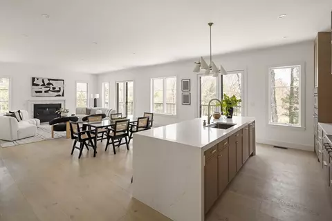 66 Oakcrest Rd, Needham, MA 02492 photo 14