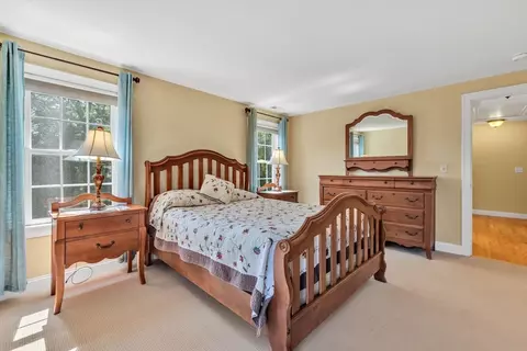 80 Schooner Ln, Hyannis, MA 02601 photo 14