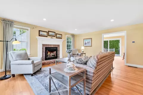 80 Schooner Ln, Hyannis, MA 02601 photo 6