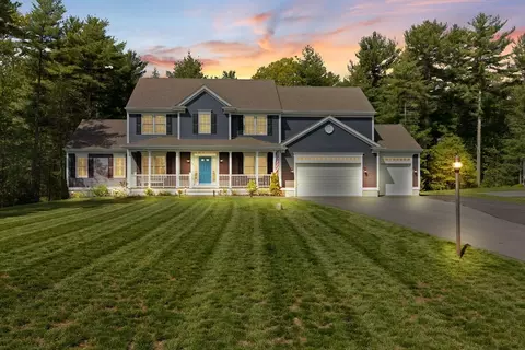 39 Erbeck Cir Ext, Bridgewater, MA 02324