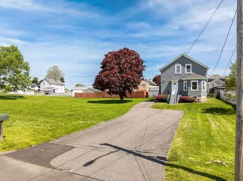 102 Meeson St, Fall River, MA 02724 photo 41