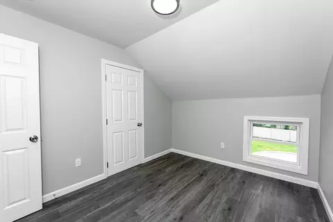 102 Meeson St, Fall River, MA 02724 photo 27