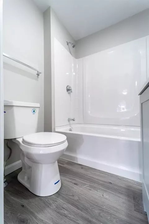 102 Meeson St, Fall River, MA 02724 photo 34