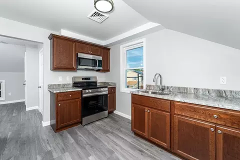 102 Meeson St, Fall River, MA 02724 photo 22