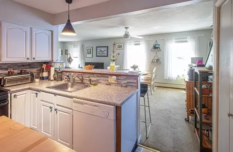 21 Mount Tom Ave #21, Easthampton, MA 01027 photo 6