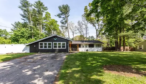 20 Sully Rd, Raynham, MA 02767
