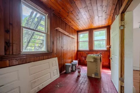 38 Baker St, Gardner, MA 01440 photo 16