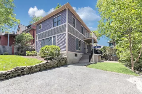 17 Enfield St, Jamaica Plain, MA 02130