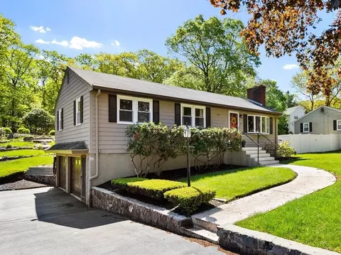 74 Butler Ave, Wakefield, MA 01880