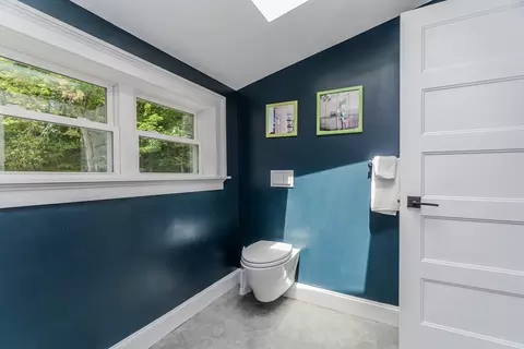 143 West St, Easthampton, MA 01027 photo 23