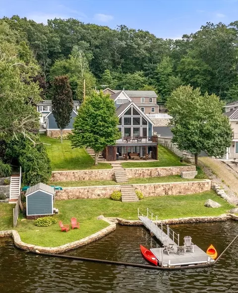 48 Downey St, Hopkinton, MA 01748